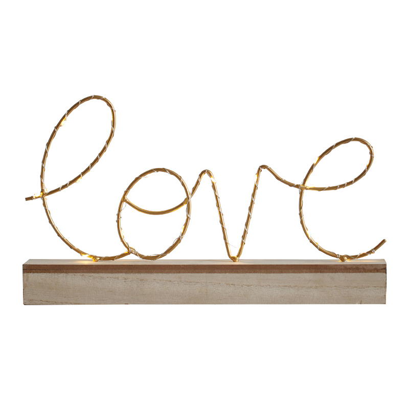 "LOVE" stehende Dekoration mit LED-Beleuchtung