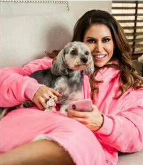 Warmer Pullover - 4-in-1 Decke mit Kapuze - rosa